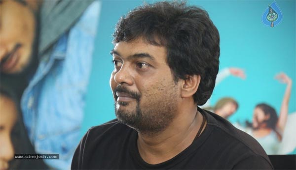 puri jagannadh,naga babu,varun tej,mukunda,mega star  పూరీ అంటే అంతే మరి!